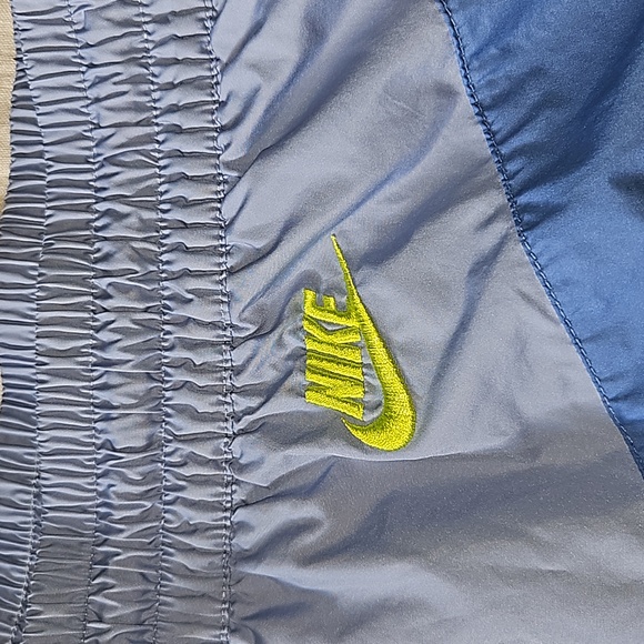 Nike heritage shorts standard fit size XXlarge - Picture 3 of 13